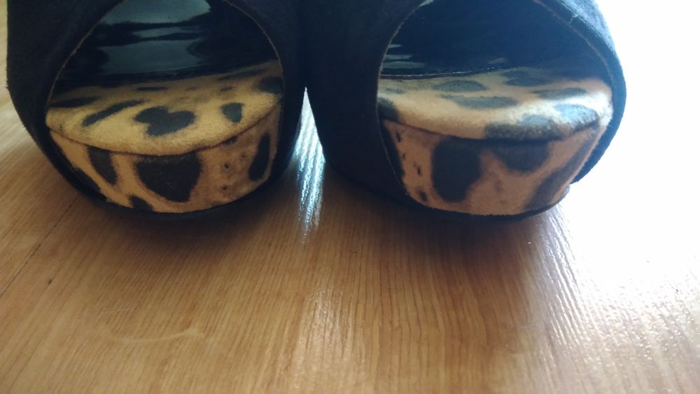 Szpilki platformy botki Love Label