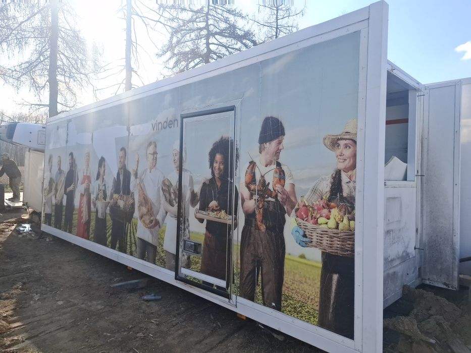 Chłodnia 7.40 pod windę  16rok