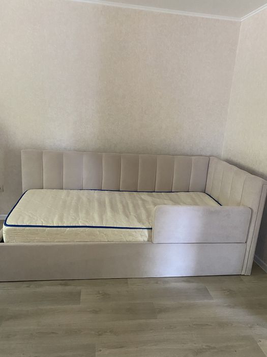 Продається ліжко