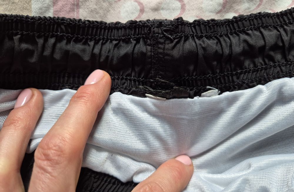 Czarne kąpielówki H&M S