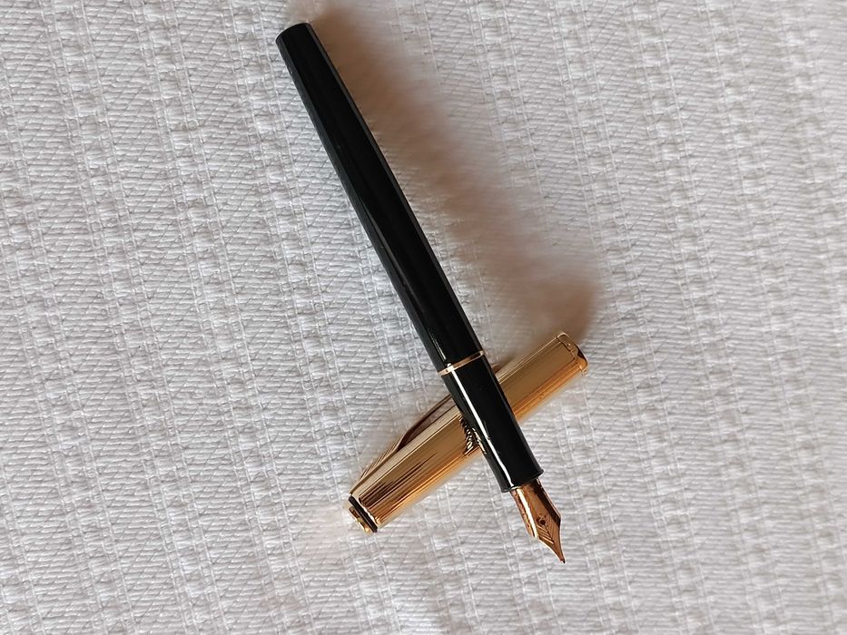 Caneta-tinteiro Parker