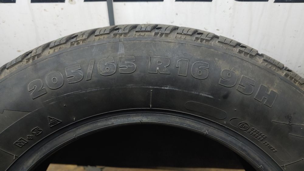 Комплект зимової гуми( резина, шини ) Taurus Winter розмір 205/65 R16
