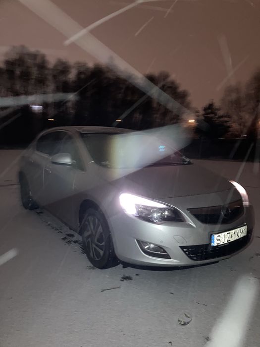 Opel astra 1,6 turbo /Zamienie w rozliczniu za sprawne auto