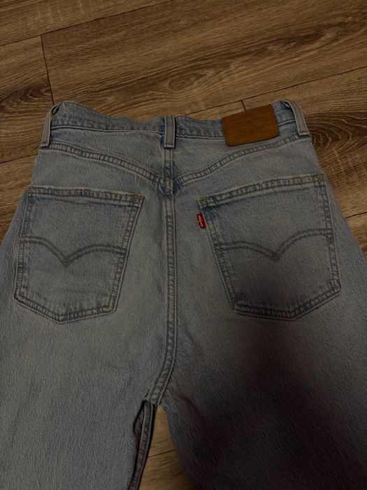 Жіночі світло-сині джинси Lev’is