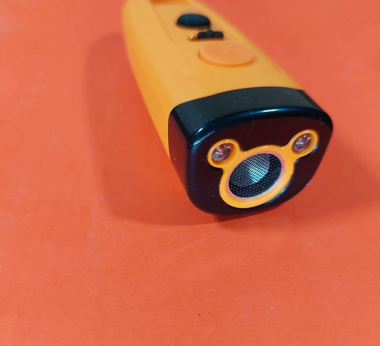 Опугиватель собак Ultrasonic PU-60 с фонариком и мощным ультразвуком - відлякувач собак
