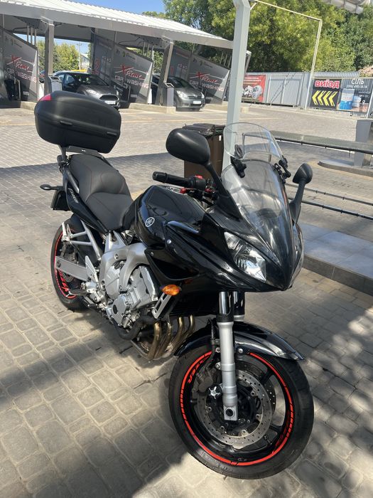 Файзер F6 2005 рік стан нового