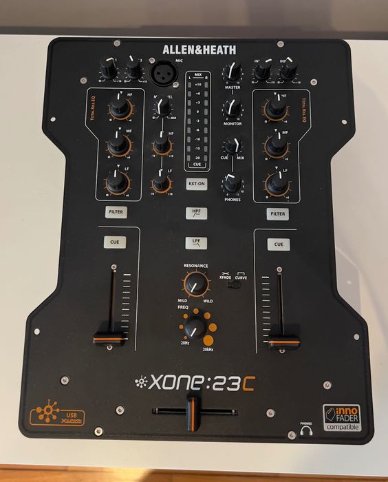 Allen Heath Xone 23c