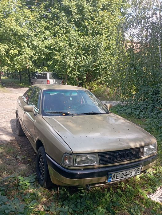 В продаже Ауди 80 b3
