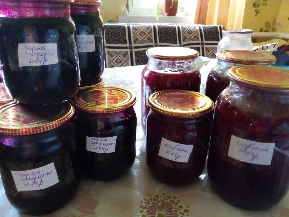Продам варення малина, ожина, чорна смородина, яблучний джем, полуниця