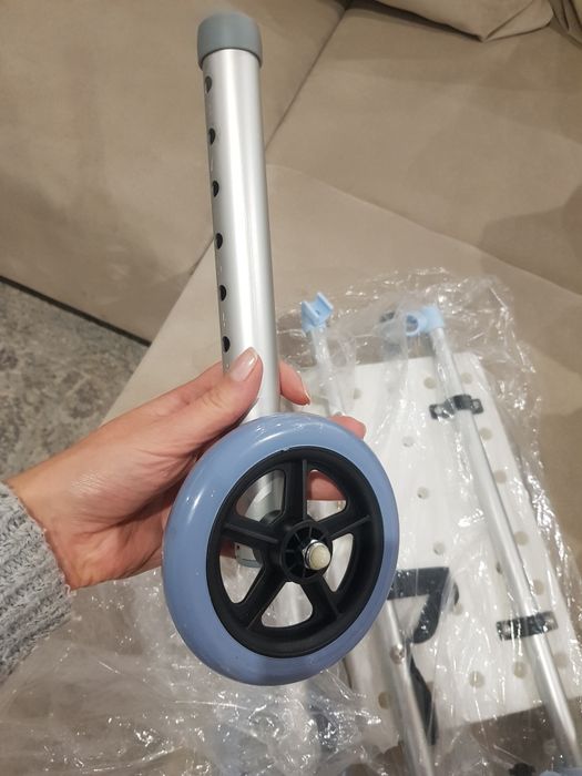 Akcesoria do balkoniku chodzika krzesła toaletowego luca