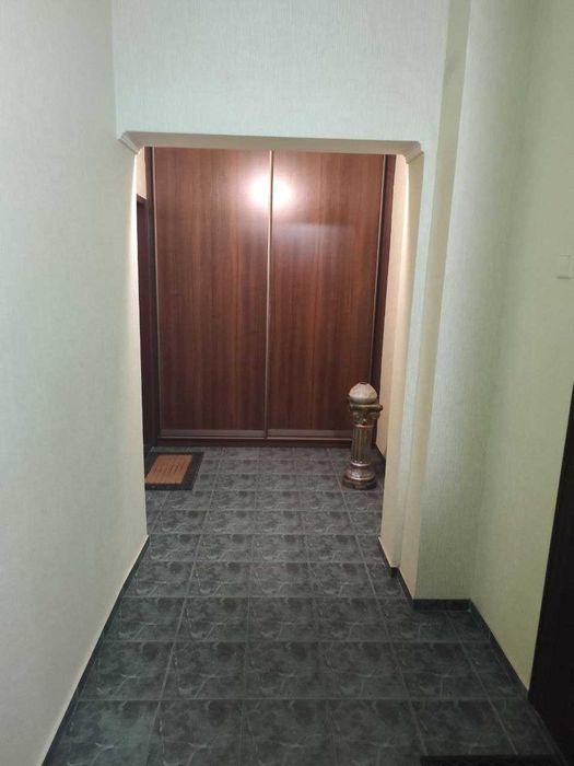 БЕЗ КОМІСІЇ! Продаж 3-к квартири 105,1м² від ВЛАСНИКА біля метро Харківська (вул. Братства Тарасівців, 12/37)