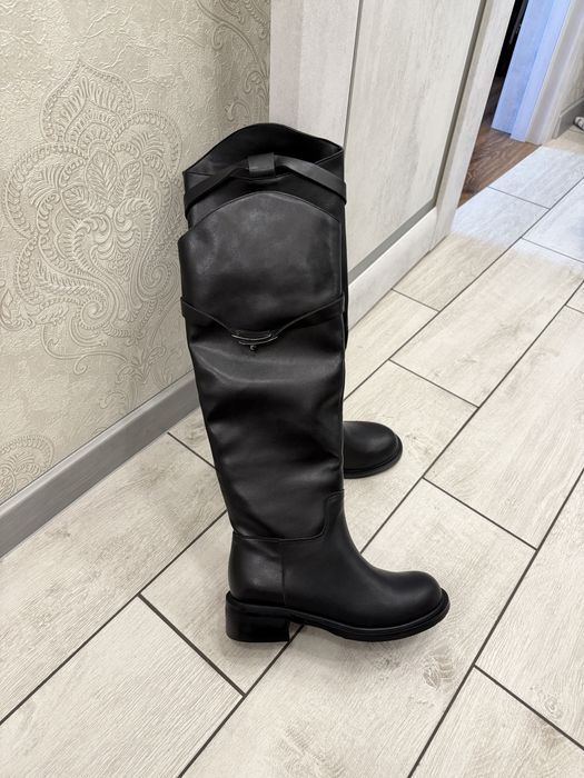 Високі сапоги труби натуральна шкіра 39-25,5см