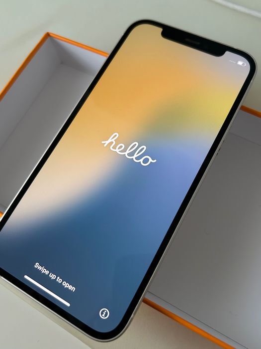 Iphone 12 128GB bom estado geral, vidro traseiro partido+capa incluída