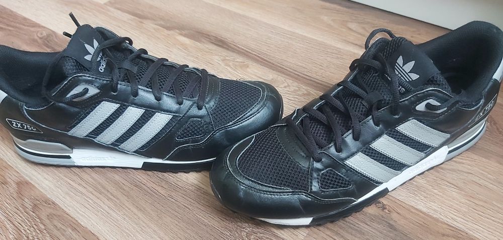 Buty adidas ZX 750 r.44