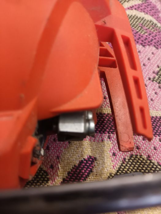 Лобзик електричний