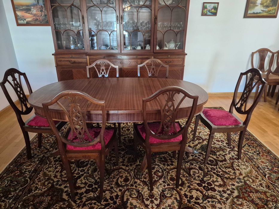 Conjunto Móveis de Sala de Jantar Estilo D. Maria - Muito Bom Estado