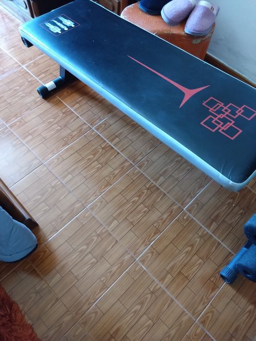 Conjunto completo musculação (banco + barras + discos em ferro) – ideal para home gym