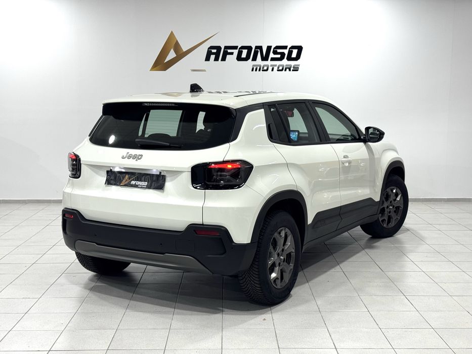 JEEP Avenger 54kWh 100% Elétrico Semi-Novo IVA Dedutivel