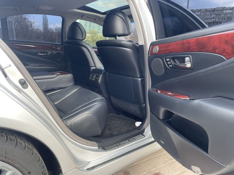 Lexus LS 2007 VIN JTHBL46F075002491 фото оголошення 19 з 22