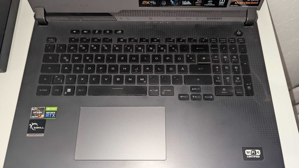 G713QR-k4048W AMD Ryzen 9 5900HX RTX3070