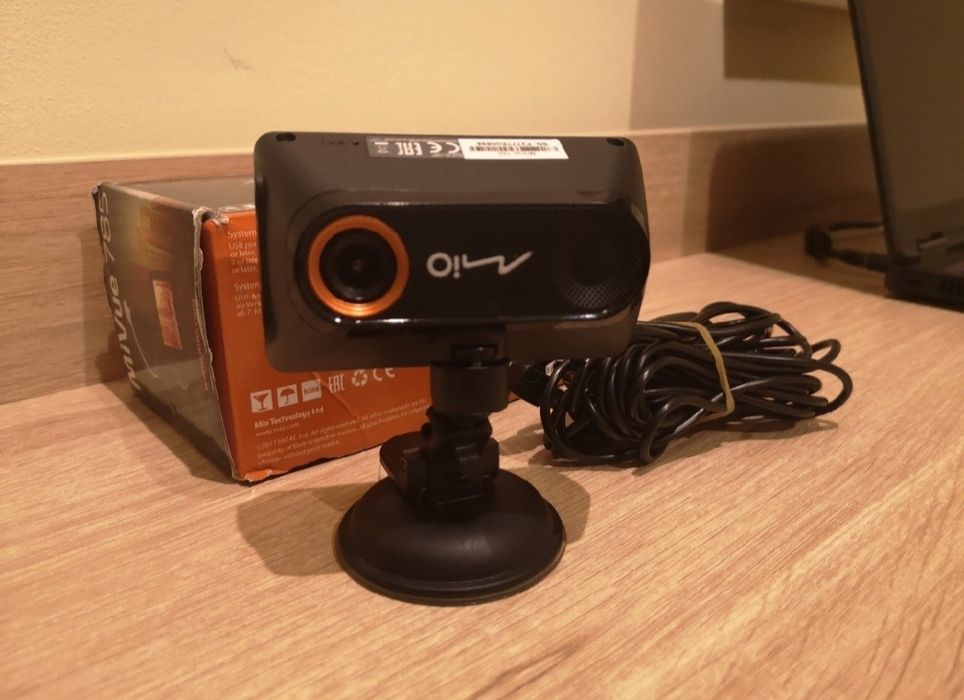 Wideorejestrator Mio Mivue 785 GPS + Karta 128 GB