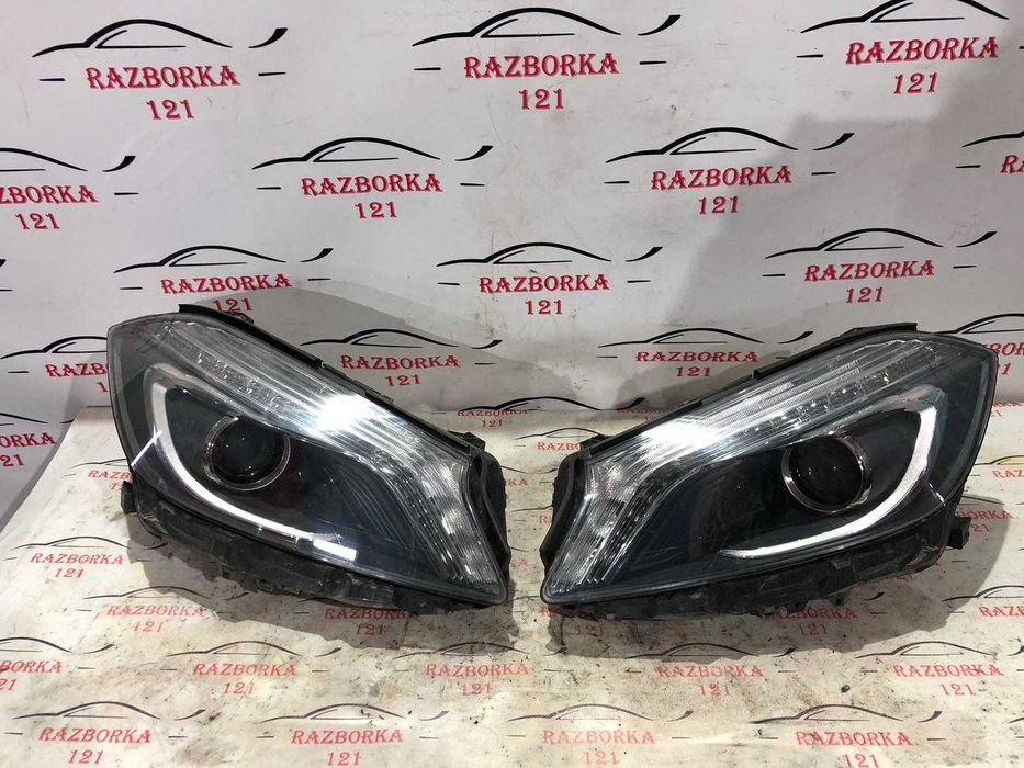 mercedes A180 176 фара передние левый правый Європа