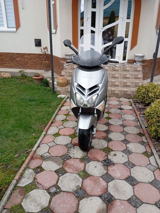 Aprilia Leonardo 150куб