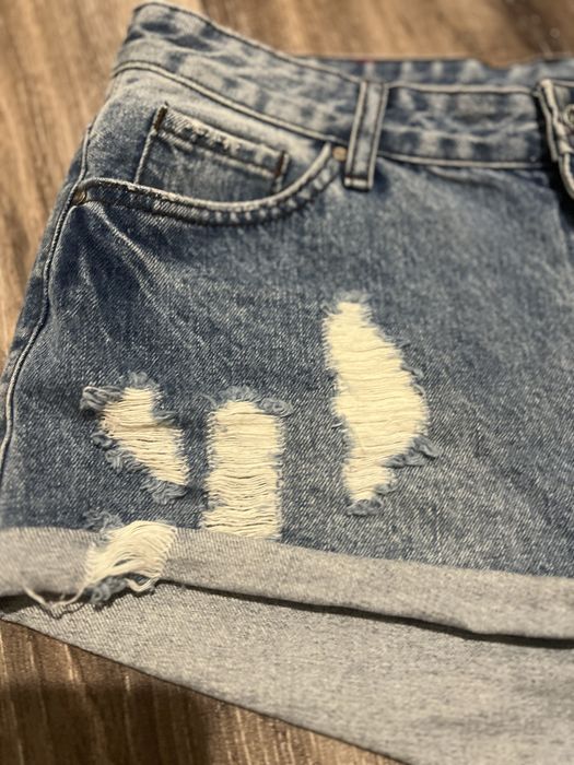 Жіночі джинсові шорти