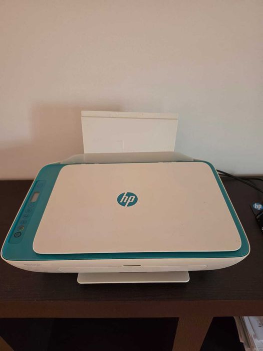 Impressora HP e tinteiros