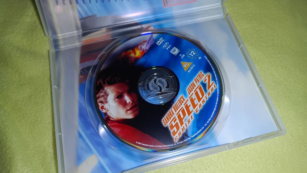 Speed 2_perigo a bordo