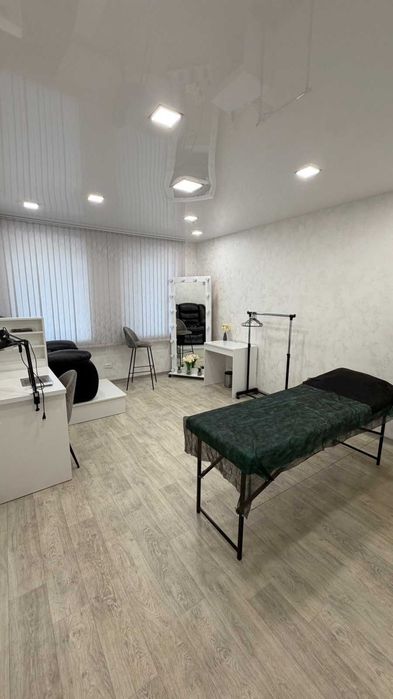 3-кім., квартира 55 м2,окремий вхід+паркування м.Снігурівка
