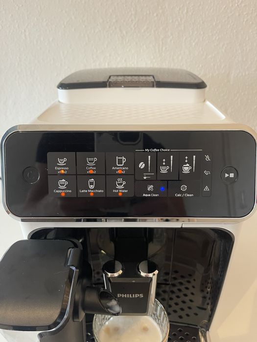 Кавомашина Philips 3200 LatteGo