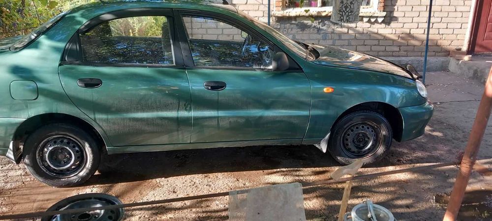 Продам Daewoo Sens 1.3. 2011 год
