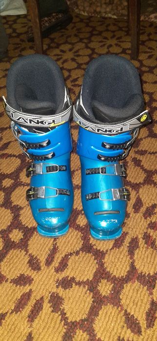 Горнолыжные ботинки