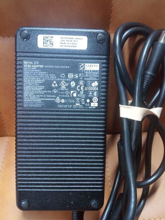 Електрошрот Dell 330W 19,5V 16,9А 7.4х5.0 оригінал блок живлення