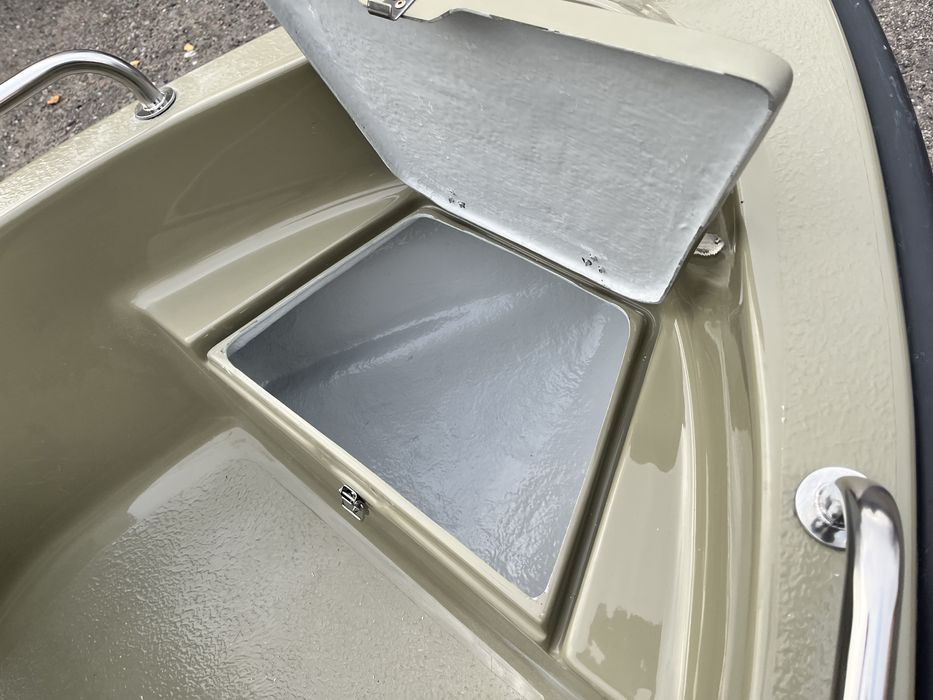 Łódka wędkarska 260 x 130 nowa