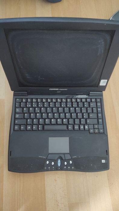 Portátil Compaq presario 1200
