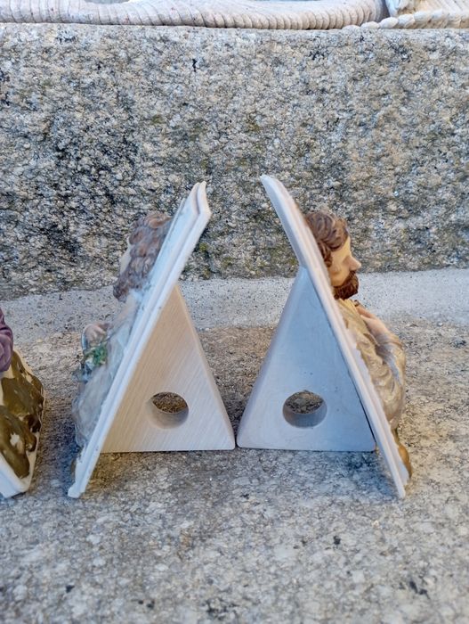 Figuras de Cristo em Mármore