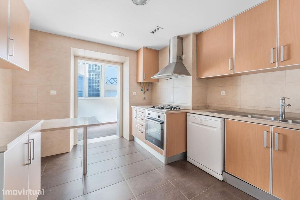 Apartamento T2 + 1 com vista, Estrela, Lisboa