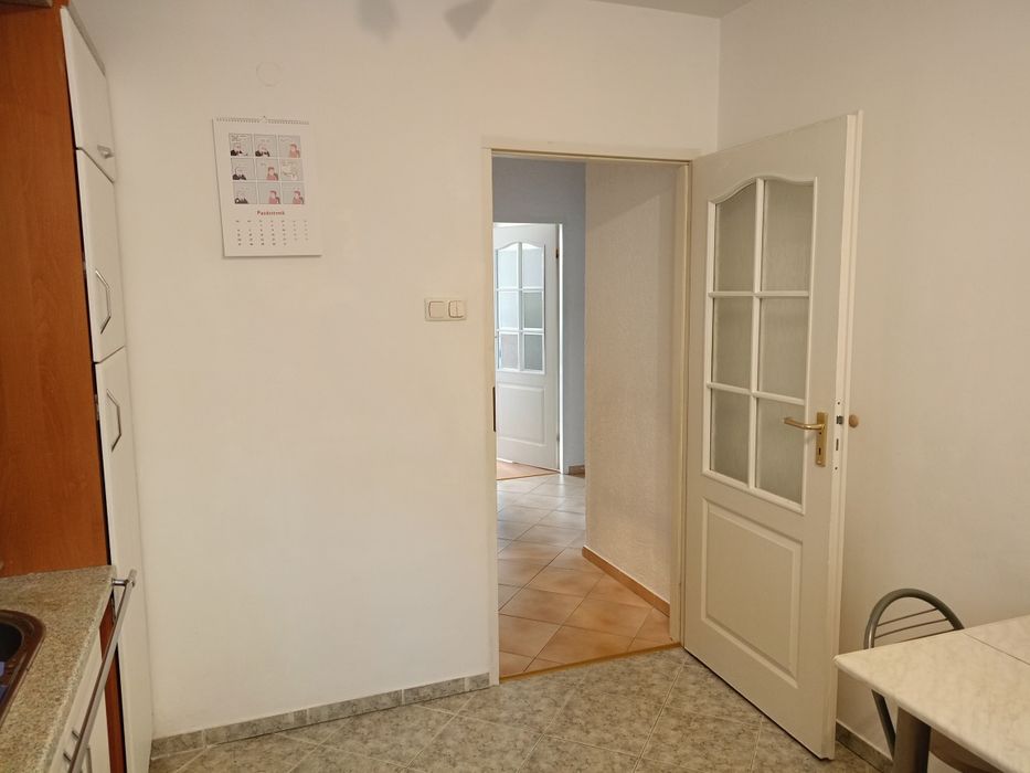 Pokój do wynajęcia (w mieszkaniu 2-pokojowym)