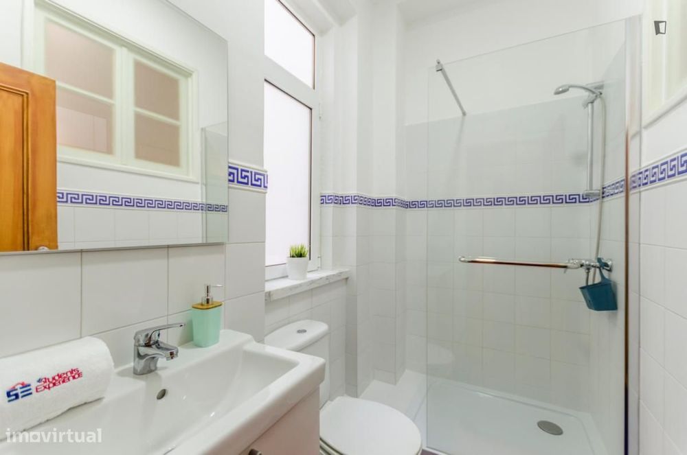 Quarto - localizado em Avenida da Liberdade Lisbon