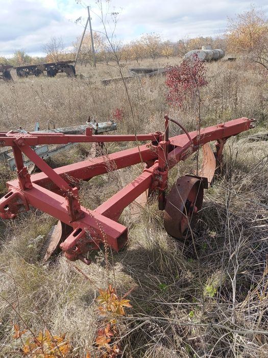 Продам плуги 3 та 4 корпусний