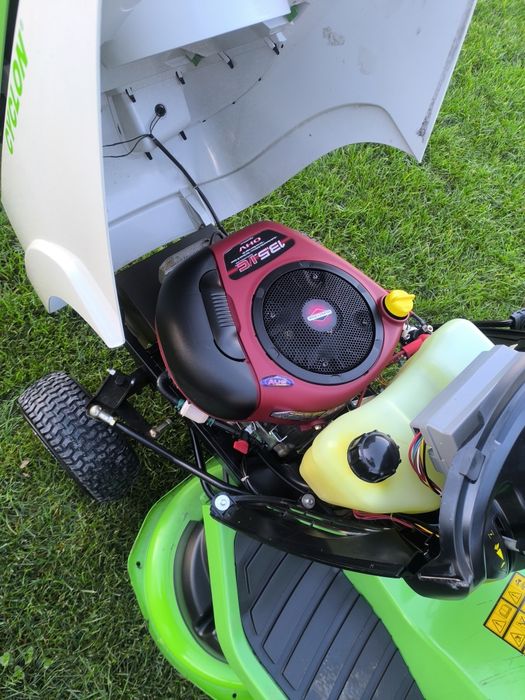 Traktorek kosiarka VIKING Briggs Stratton 13.5km