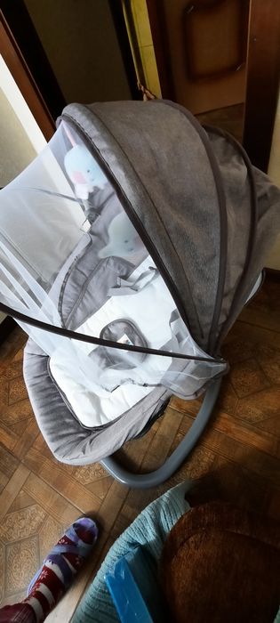 Колиска  заколисуюча Mastela