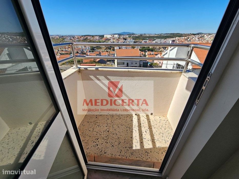 Casal de Cambra T2 Totalmente remodelado