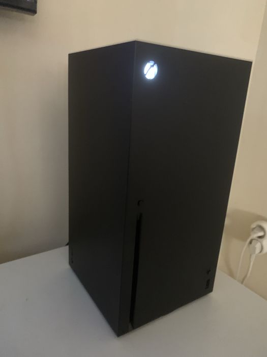 Vendo / troco Xbox series X + elite 2 controller + garantia