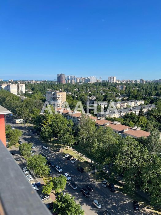 Двухкомнатная квартира в ЖК Эталон