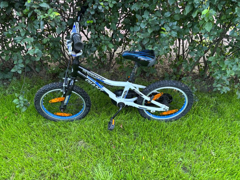 Rower dziecięcy GIANT rozmiar kół 16"