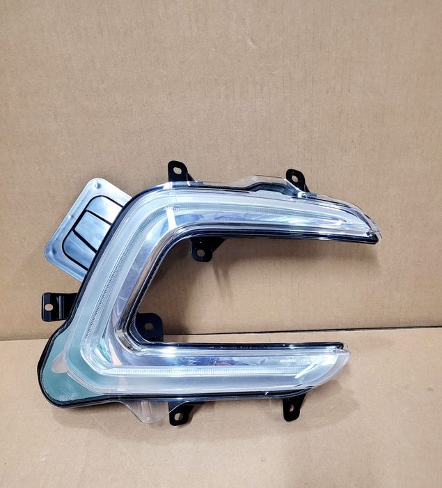 Renault Captur I lift lampa drl Led prawa