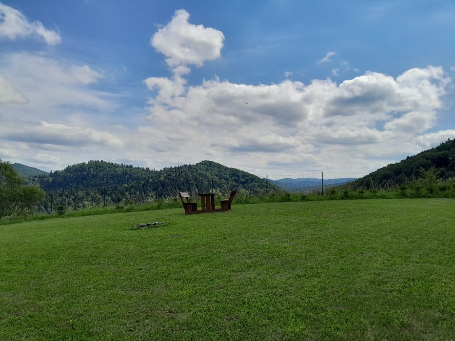 Tęczowe Wzgórze Bieszczady, Noclegi, Domki